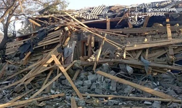 РФ з артилерії обстріляла село Бугаївка на Харківщині: загинули 5 людей